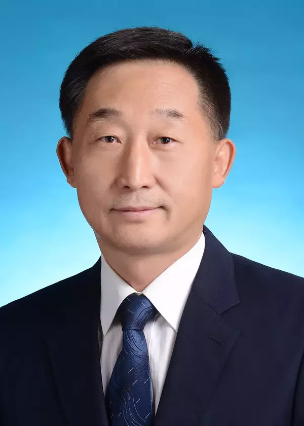 刘宁简历照片 任青海省人民政府副省长、代省长