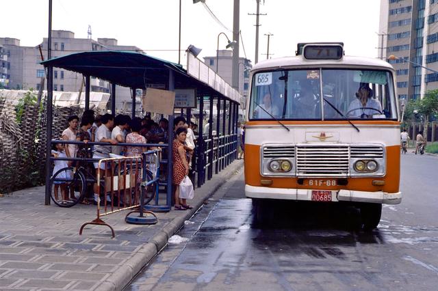 九十年代初上海人的衣食住行