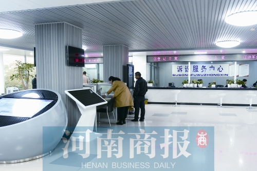 有了特邀调解员、人民调解员 1200件案件 解