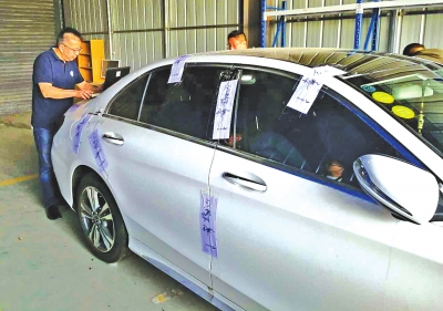 失控奔驰接受第三方检测 当事车主表态会认同