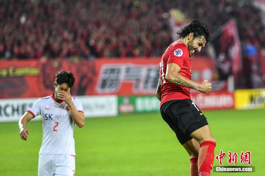 2018亚冠联赛：广州恒大5比3逆转战胜济州联