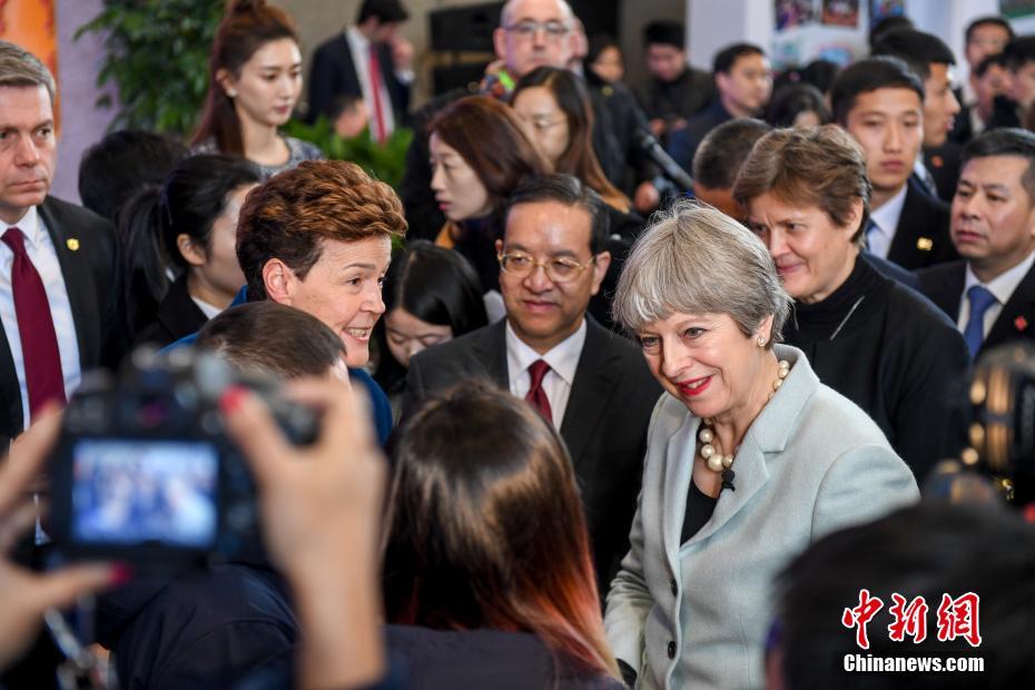 英国首相特雷莎99梅访华首站参访武汉