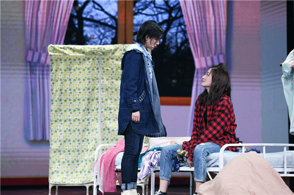 章子怡张馨予阚清子徐璐引关注 《我就是演员