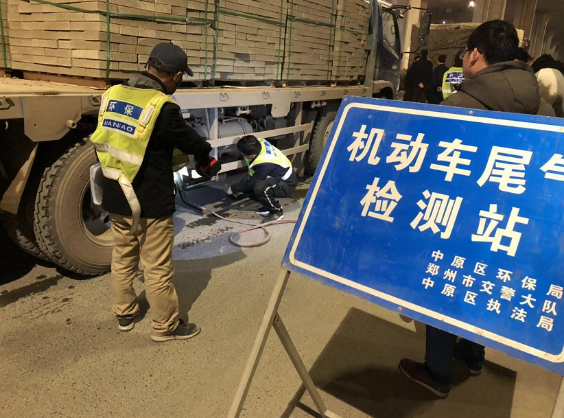 郑州上了黑名单的工地仍在施工,副市长夜查抓