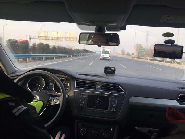 Fn7ZboNBv1DCx1-Go6MIdbQXyWA0