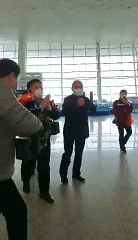 『』身患绝症，金银潭院长坚持为他们送机！脚步看哭了…