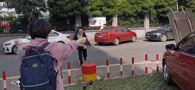 [婚姻]靠声音眼神认出彼此的医护夫妻，终于再次相拥！