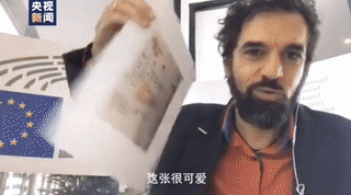 @来自中国孩子们的这份礼物，让意大利议员直呼“太感动”