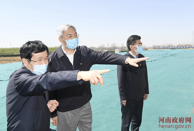 尹弘■尹弘在商丘市调研时强调 切实做好复工复产安全防范工作