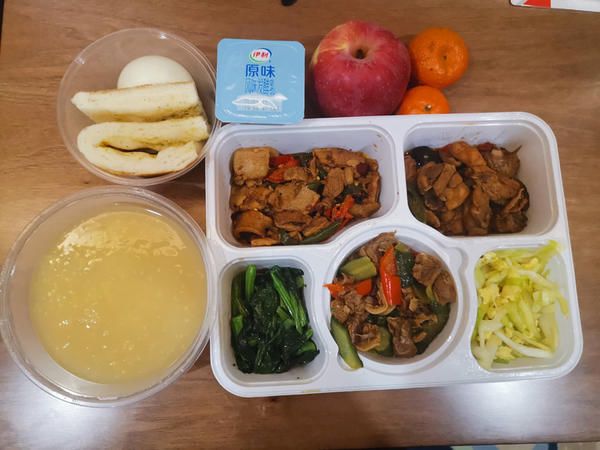 「医疗」援鄂医护人员返回后，怎样隔离休养？