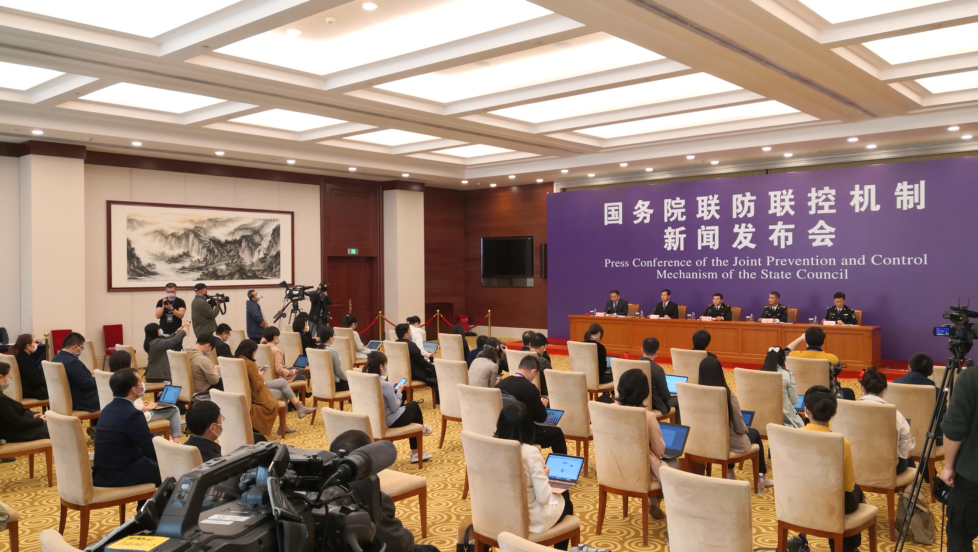 「传染病」国家卫生健康委：关闭离汉通道满2个月，湖北连续5天没有新增病例