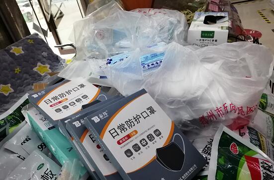 『口罩』郑州口罩预约平台明日关闭 大河报实探：市内药店口罩供应充足