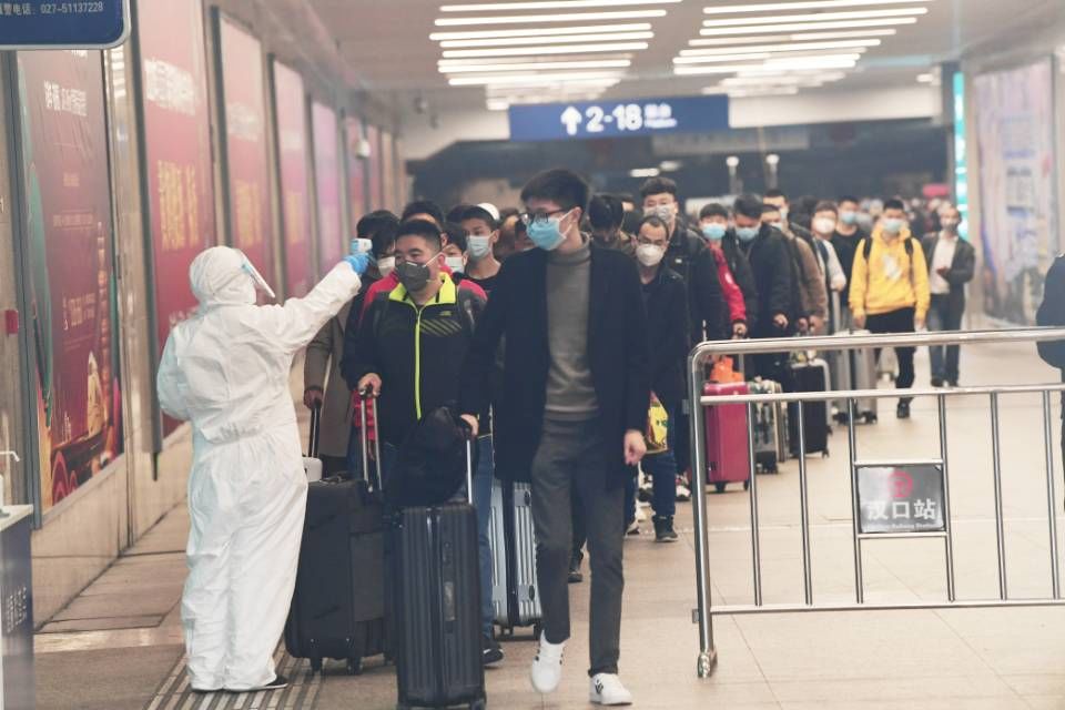 『专车』央企复工返岗专列专车开往春天驶向希望