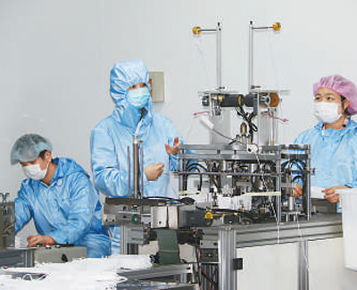 郑凯@政策解难题 服务送温暖（统筹抓好改革发展稳定各项工作）