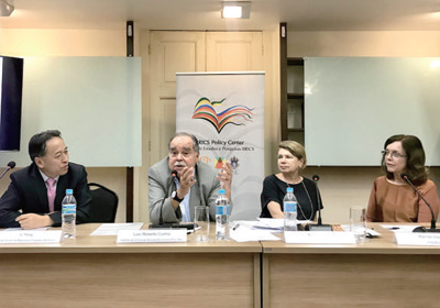 「疫情」患难见真情 共同抗疫情