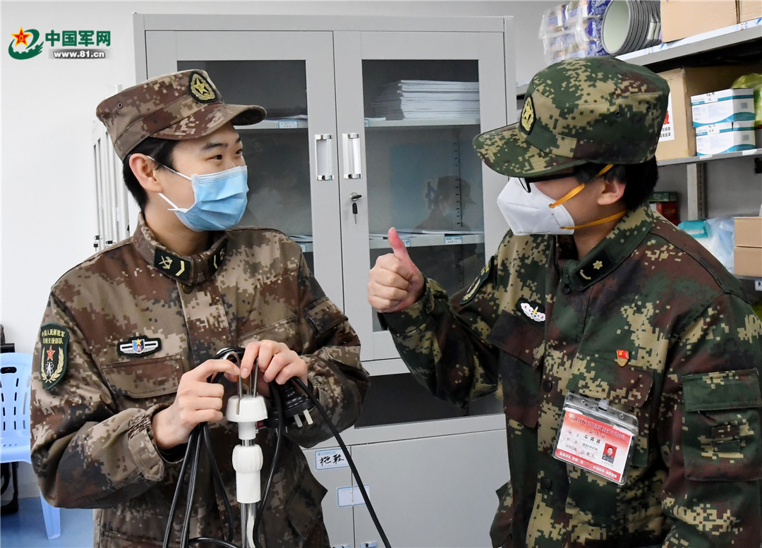 #刘思彤#刘思彤：武汉一线最年轻的士兵护士