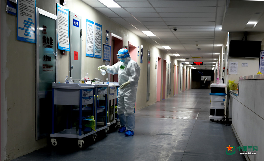 #刘思彤#刘思彤：武汉一线最年轻的士兵护士