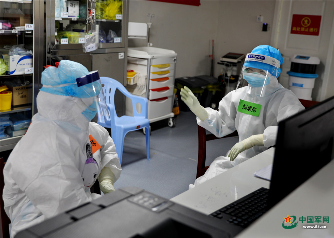 #刘思彤#刘思彤：武汉一线最年轻的士兵护士