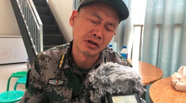 「」他们约定要在西昌一起扑火！但没想到，队长这次食了言…