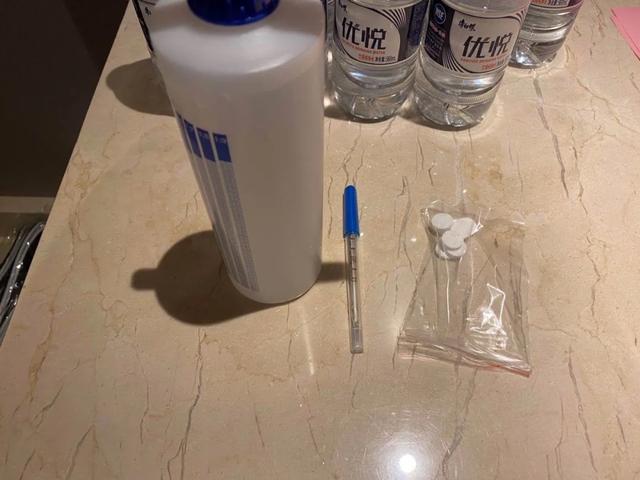 【杨奇】归国留学生谈隔离生活：比心工作人员，要特别夸一下“一日三餐”