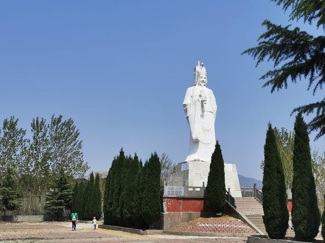 [范仲淹]宁鸣而死，不默而生！官场“刺头”怼太后怼皇帝怼宰相丨访墓记·范仲淹