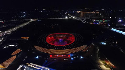 郑州奥体中心成网红打卡点！夜景更美