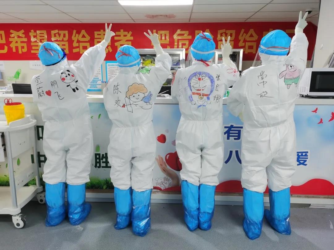 『』重温人民军队战“疫”的难忘时刻