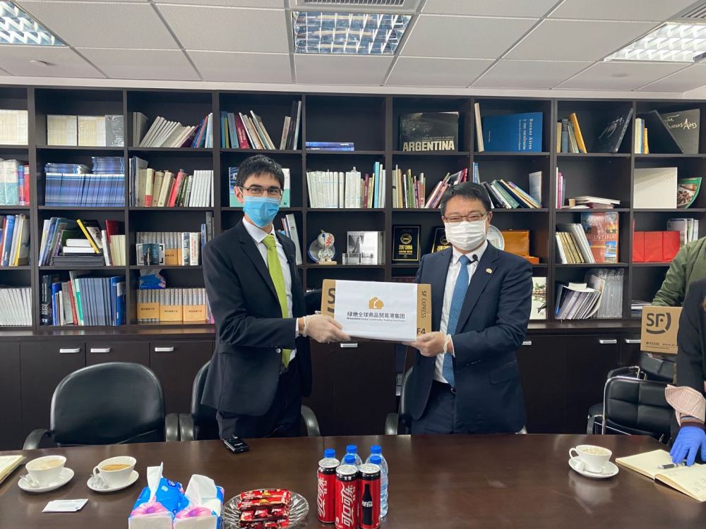 经济：进博朋友圈再扩容 全球企业为中国经济投下“信心票”