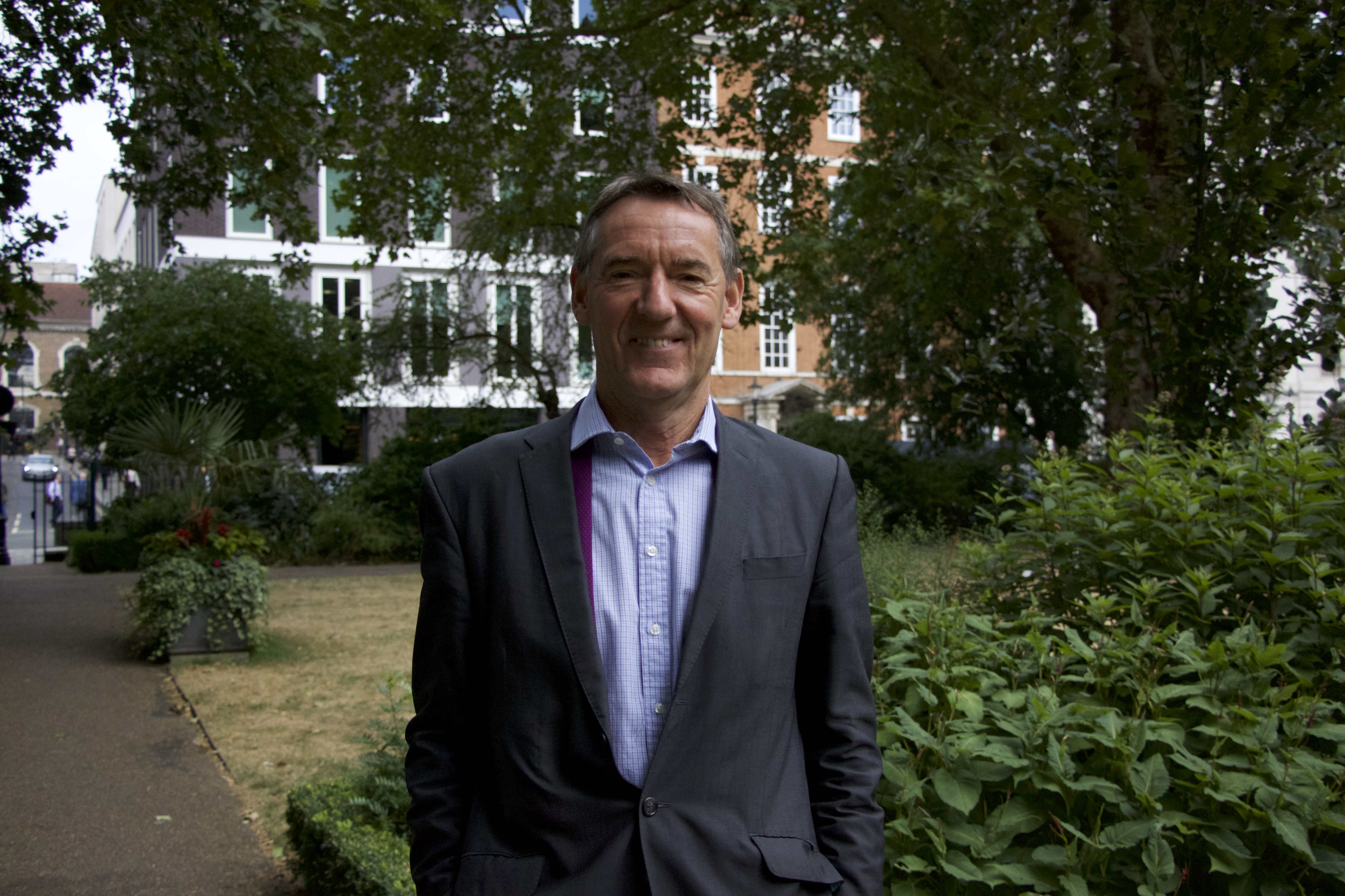 「imf」“金砖之父”吉姆·奥尼尔：向中国“索赔”的想法非常奇怪，从没有人建议因全球次贷危机起诉美国