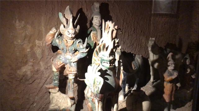 【洛阳】探秘洛阳古墓穴，身临其境，感受地下文明