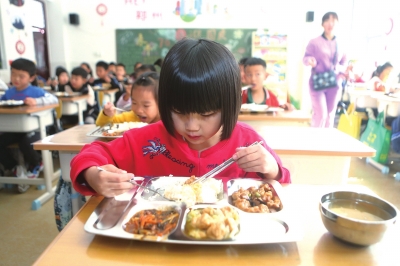 三全三全、思念入局团餐蓝海已泛红