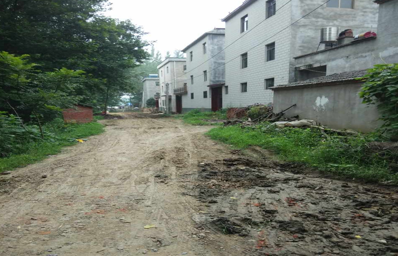 诗鬼“80后”扶贫干部李贺：皖北平原上挥洒热血青春