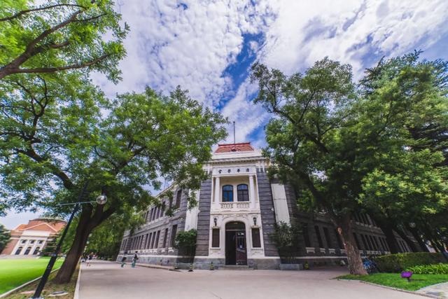 清华|邱勇校长致2020年高考考生的邀请信 | 自强奋进的清华欢迎你