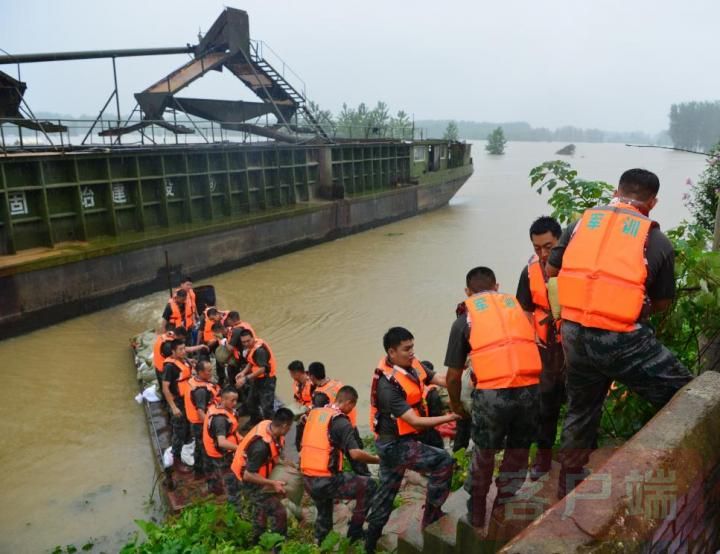 固始|为了群众生命财产安全，他们在固始打响了“新台子”保卫战
