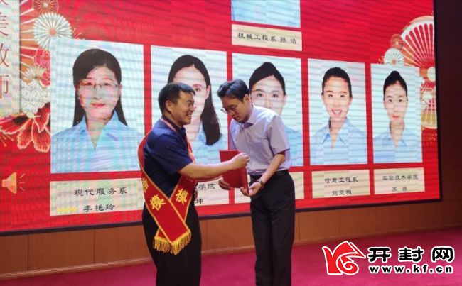 全国道德模范|全国道德模范张玉滚走进校园讲述最美师德故事