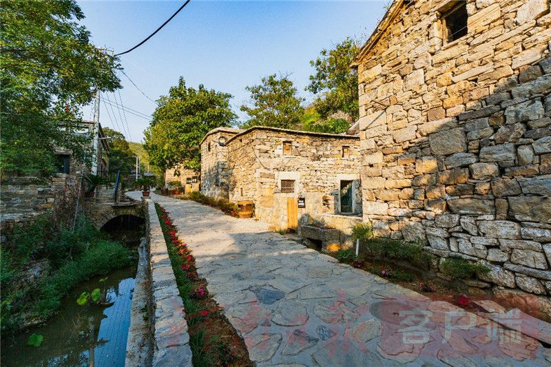 脱贫攻坚|报告文学 | “诗”意凉水泉