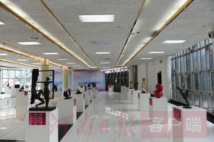 黄金周|“十一黄金周” 电影小镇、郑州方特……等您来！