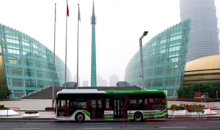 |累计运营超500万公里！郑州223辆宇通氢燃料公交车彰显示范效应