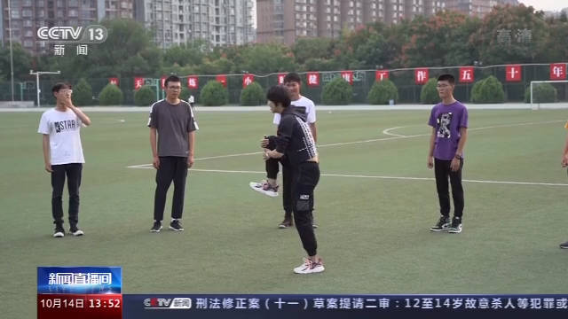 |在国外做断骨增高手术感染，22岁患者恐终身残疾