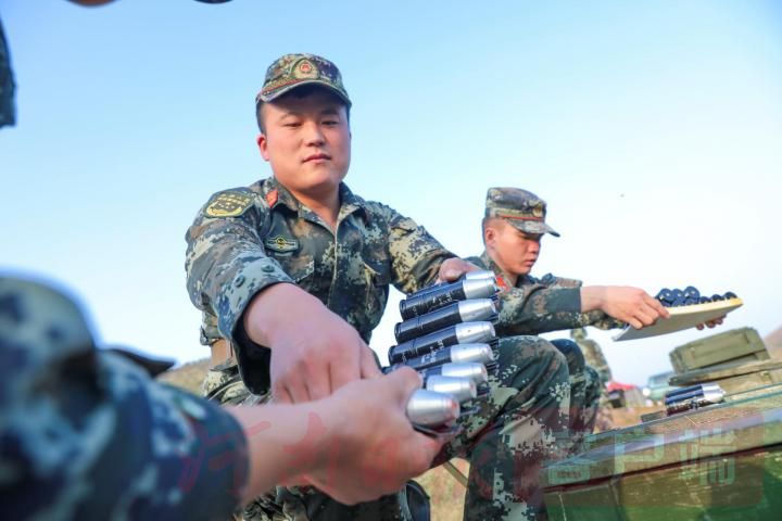 |强化技能练精兵