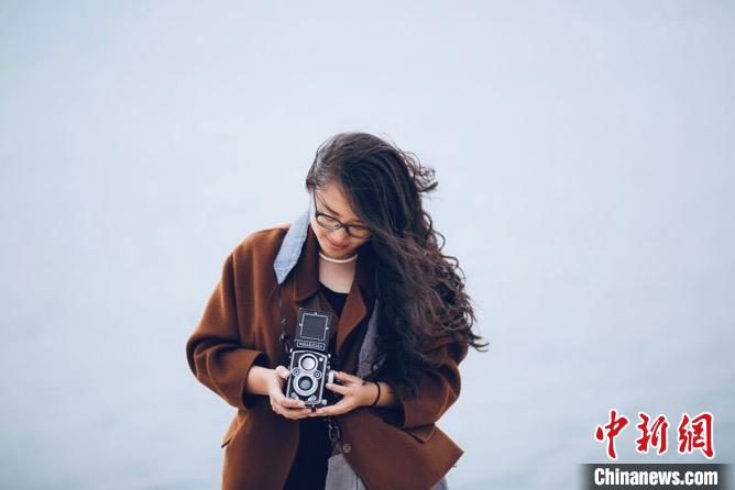 浙江宁波女生拍摄纪录片《第八三九号作品》 获美国泰利奖银奖