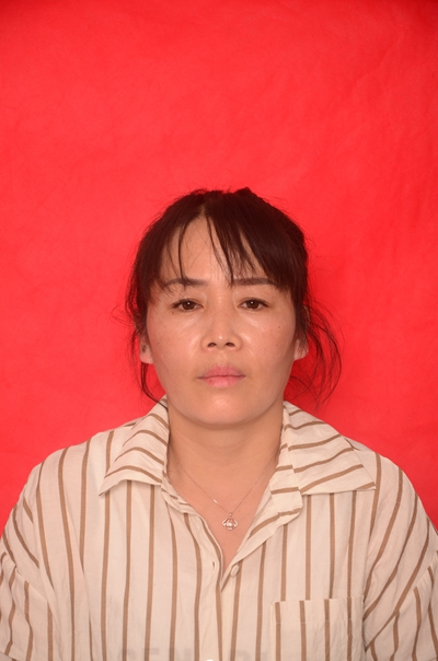 阚素华