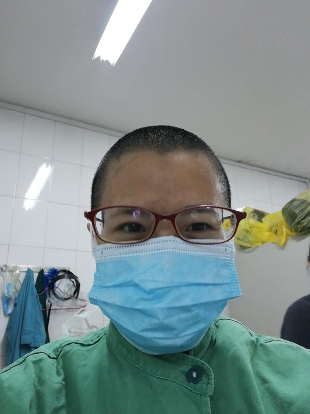 []【党旗飘扬】崔小数：做好守护生命的“排头兵”