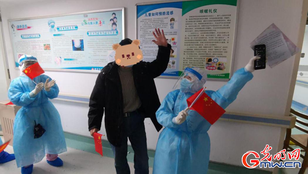 ：【一线医护日记】（78）“刘爷爷，明年春天我一定再来武汉看您！”