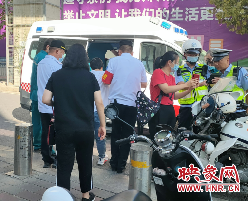 法制|女子骑电动车被挂倒满脸鲜血 肇事者现场逃逸