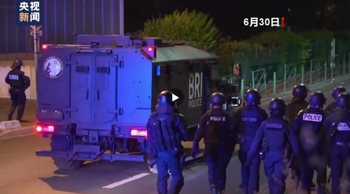 美国警察开枪射杀华裔_球迷庆祝引发骚乱_在法国华人讲述“骚乱中的巴黎”