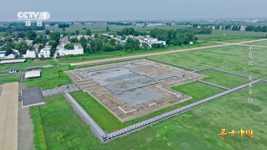 河南偃師二里頭遺址一號宮殿基址△二里頭遺址二號宮殿基址△二里頭