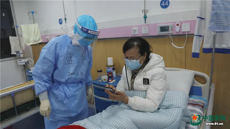 【】一线抗疫群英谱｜盛华：我是个医生，来了就是要救人的