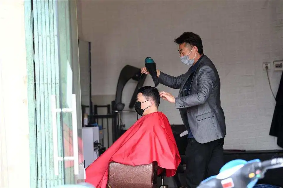 「武汉市」直击：正在重启的武汉