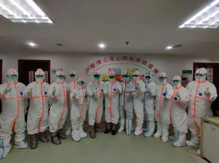 [医疗]战疫院长访谈录｜上海瑞金医院副院长陈尔真：把“混编团队”拧成一股绳